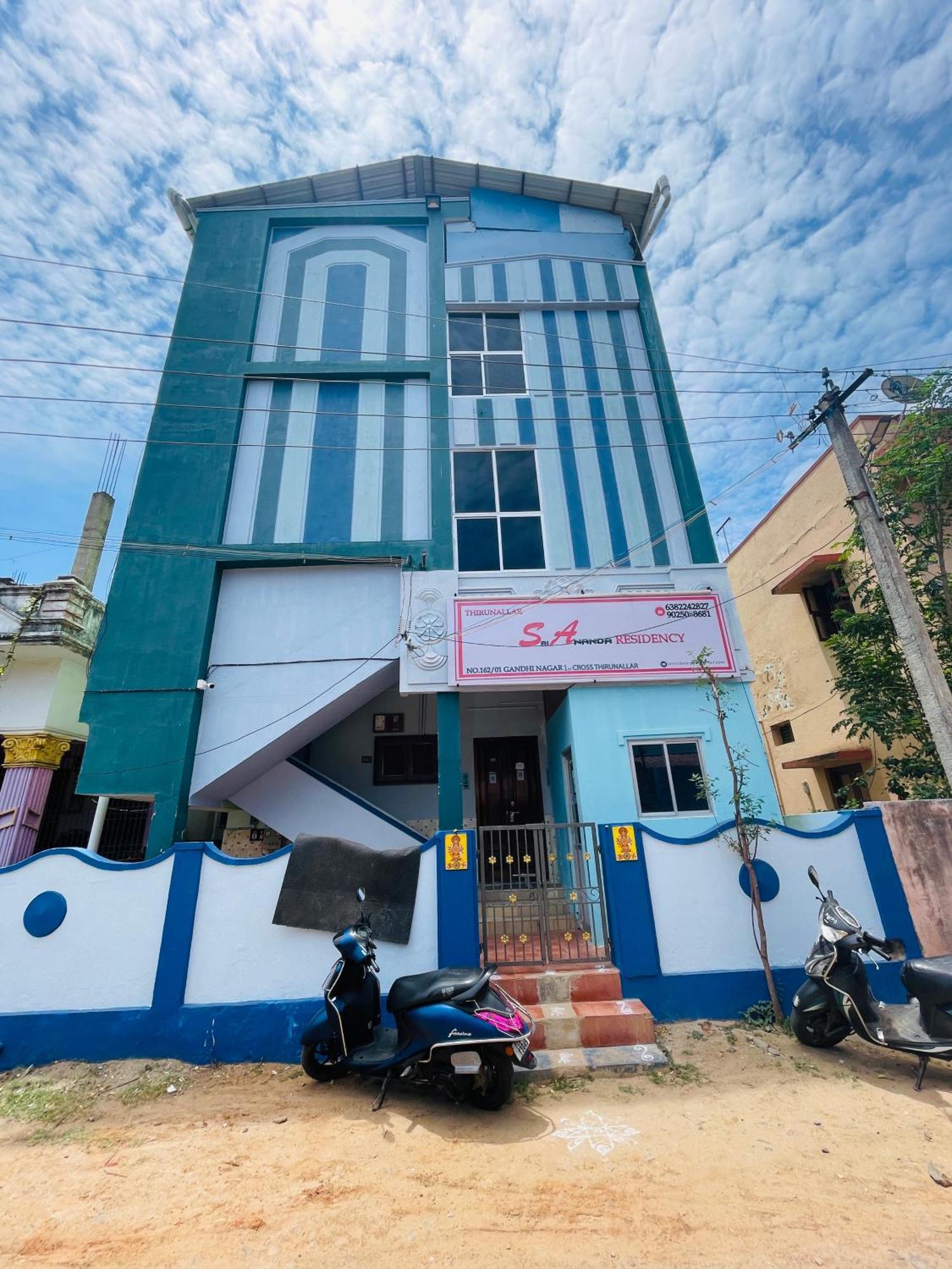 Thirunallar S A Residency Tirunallar Exterior photo