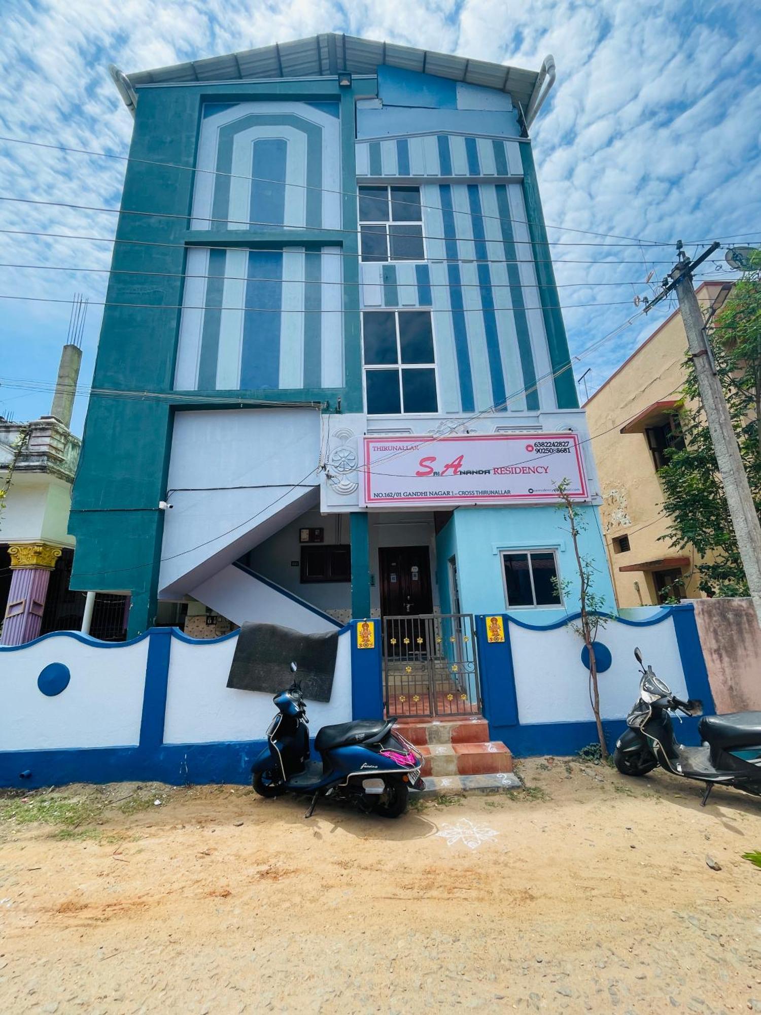 Thirunallar S A Residency Tirunallar Exterior photo